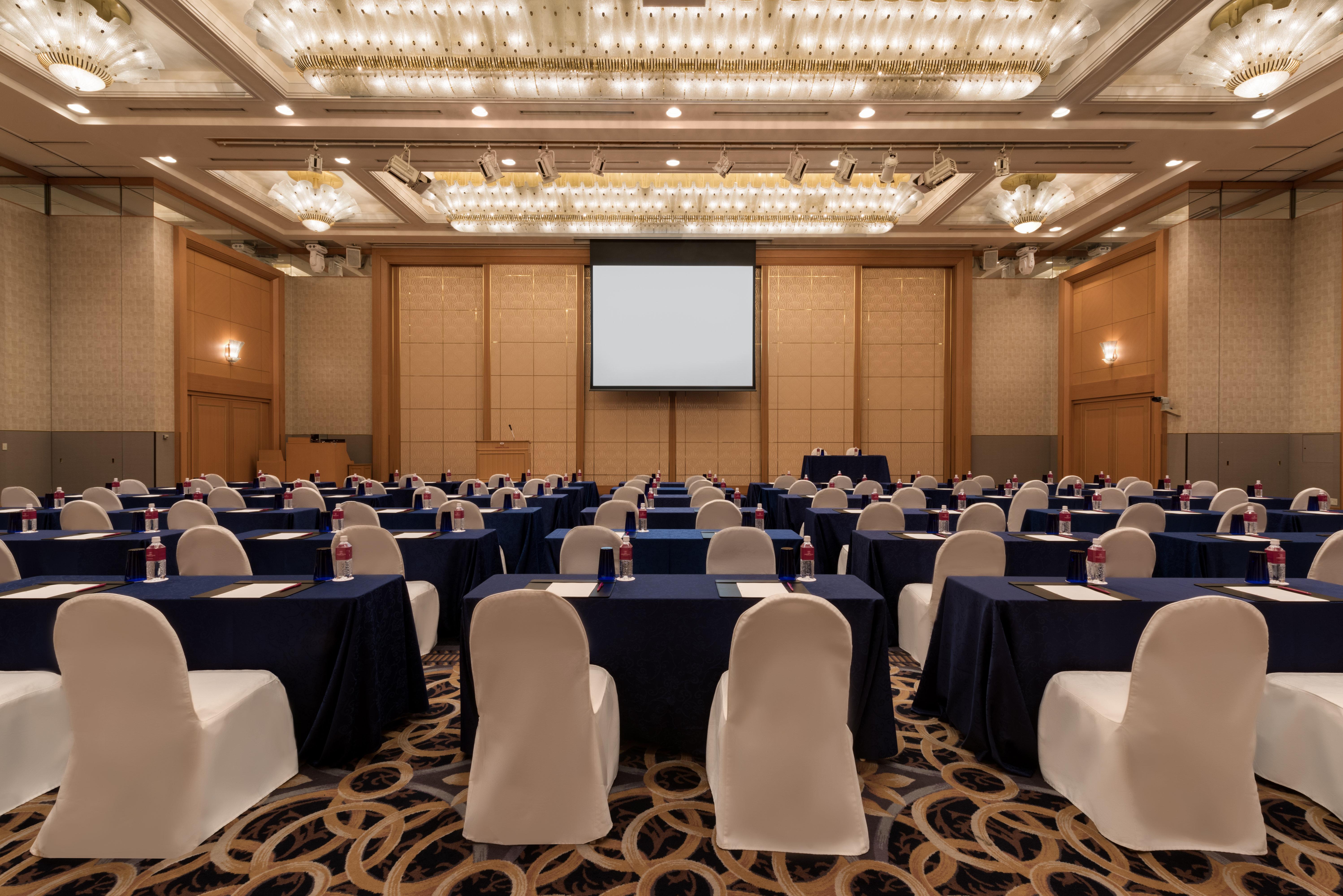 Ana Crowne Plaza Toyama By Ihg Hotel Bagian luar foto
