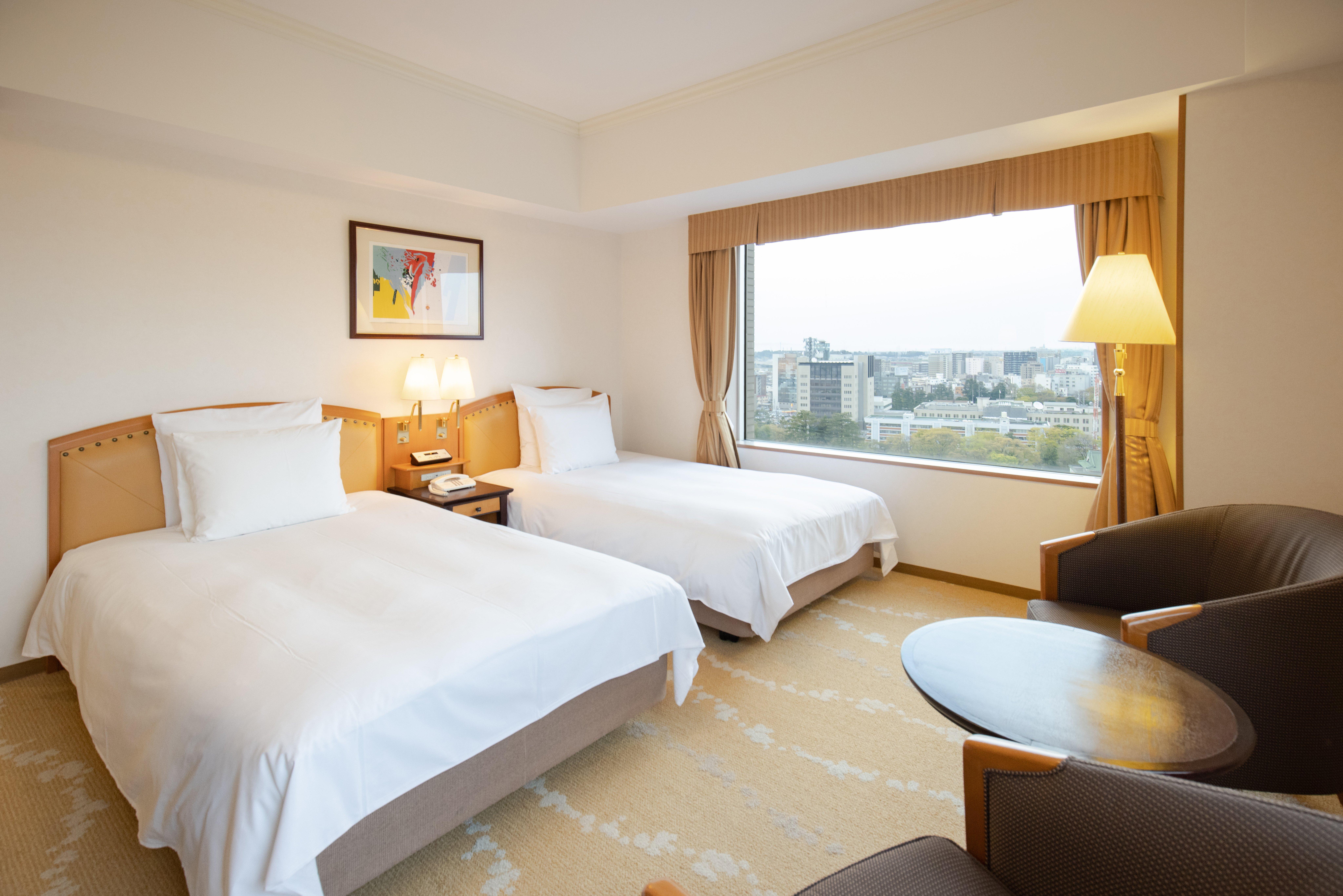 Ana Crowne Plaza Toyama By Ihg Hotel Bagian luar foto