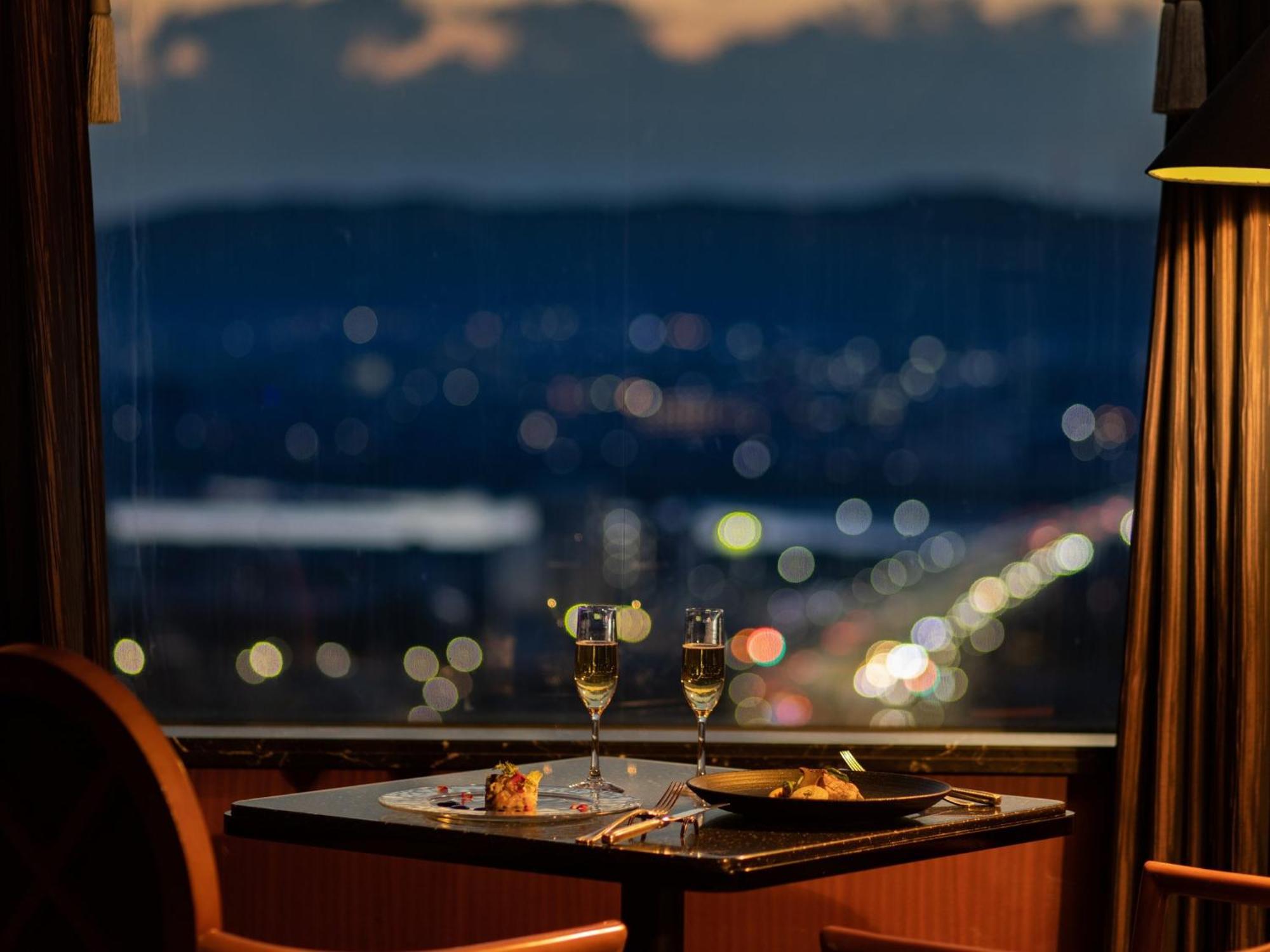 Ana Crowne Plaza Toyama By Ihg Hotel Bagian luar foto