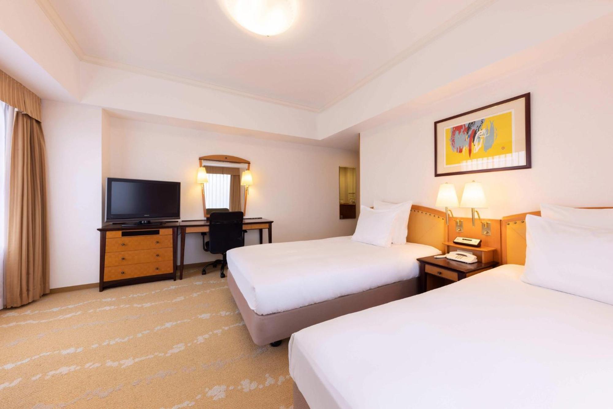 Ana Crowne Plaza Toyama By Ihg Hotel Bagian luar foto
