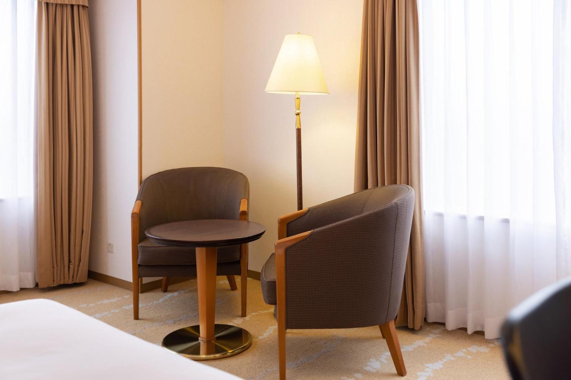 Ana Crowne Plaza Toyama By Ihg Hotel Bagian luar foto